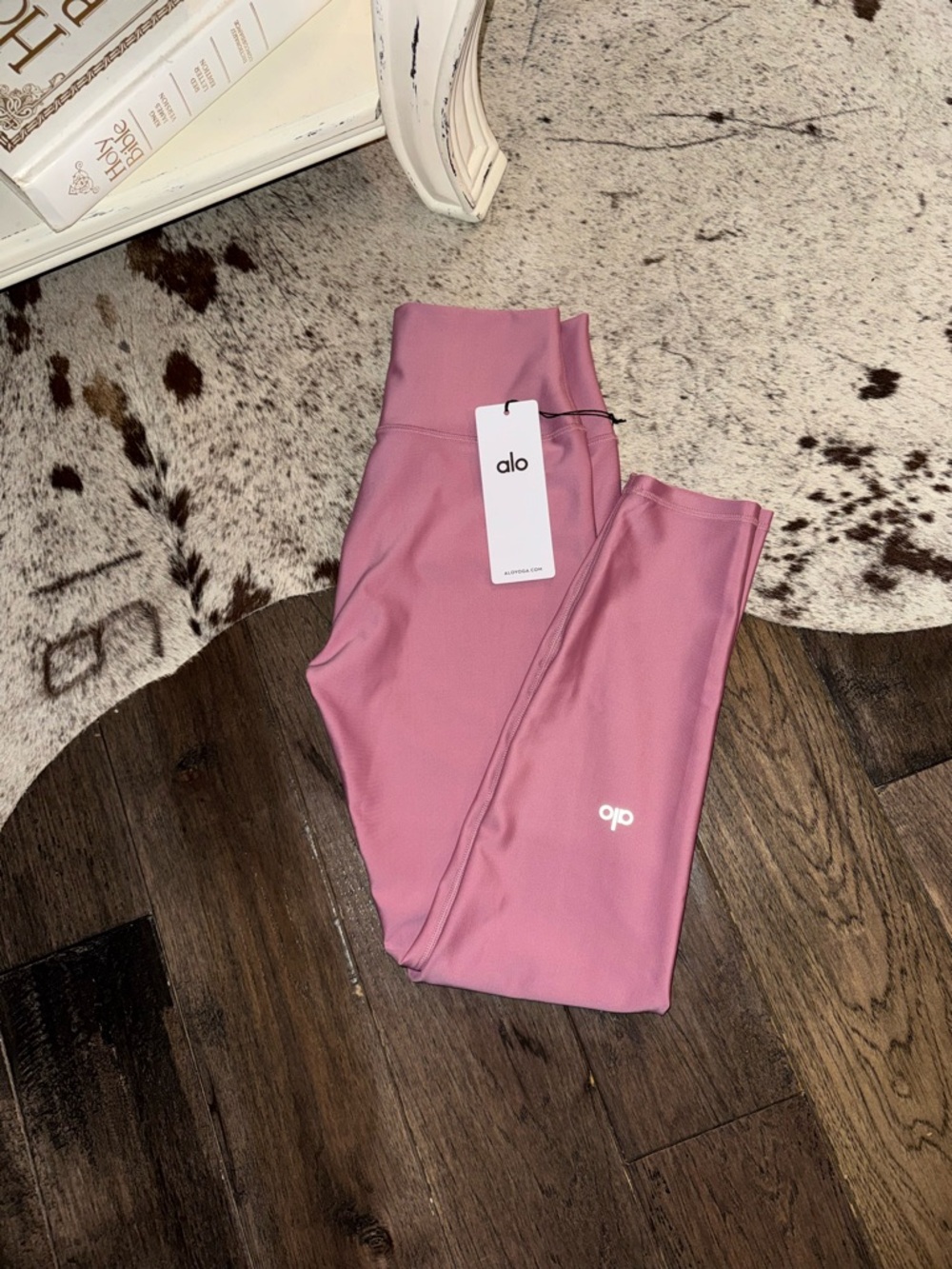 Alo Yoga 7/8 High Waist Airlift Leggings in Pink Wild Rose